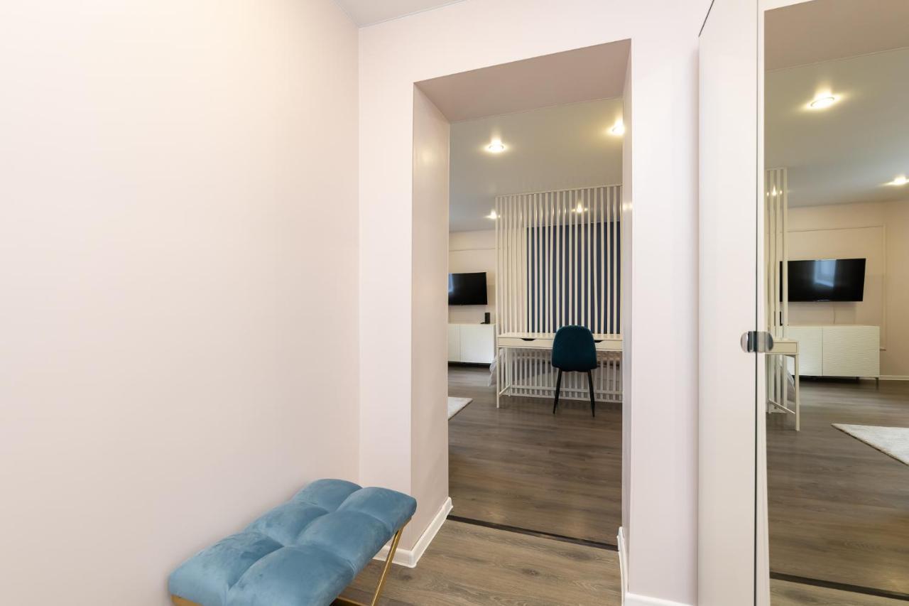 Cozy Stylish Studio Apartment With Free Parking By Centralapartments Талин Екстериор снимка